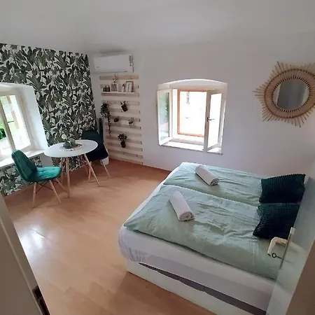Romanticni V Portorozu - Romantic In Apartment